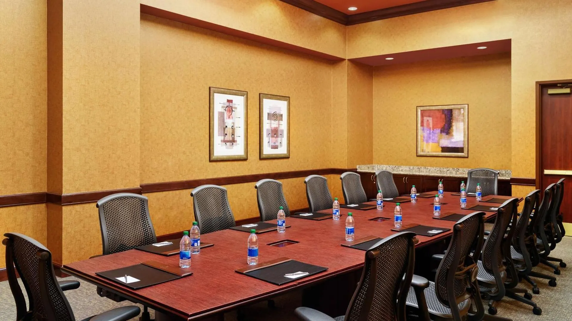 Embassy Suites By Hilton Charlotte Concord Golf Resort & Spa